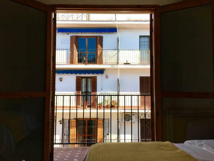 Suite Center San Lorenzo 35 Sevilla Exteriör bild